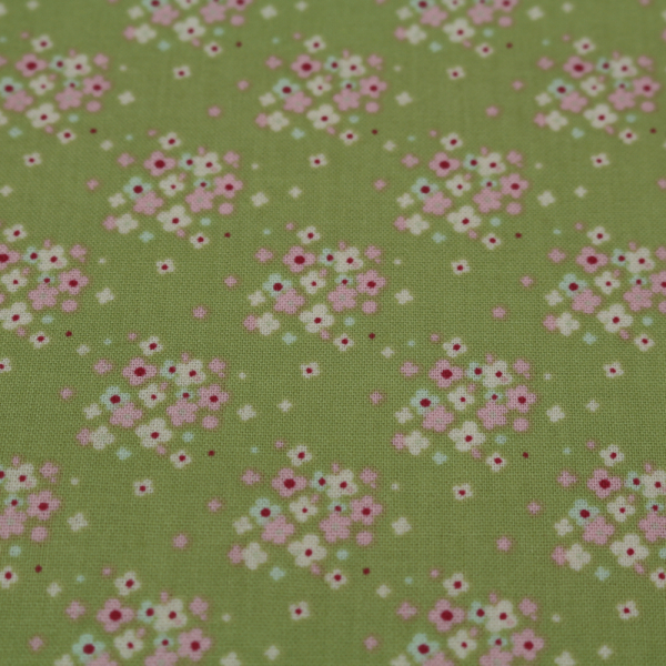 Baumwollstoff / Druckstoff Tilda Jean Olive Apple Bloom von Tone Finnanger